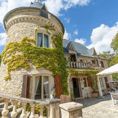 Hotel The At Chateau Joncasses Near Cahors, France