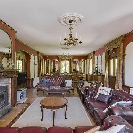 Hotel The At Chateau Joncasses Near Cahors, France *