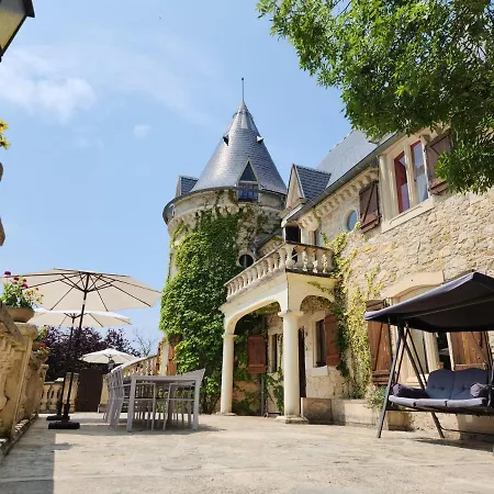 Hotel The At Chateau Joncasses Near Cahors, France